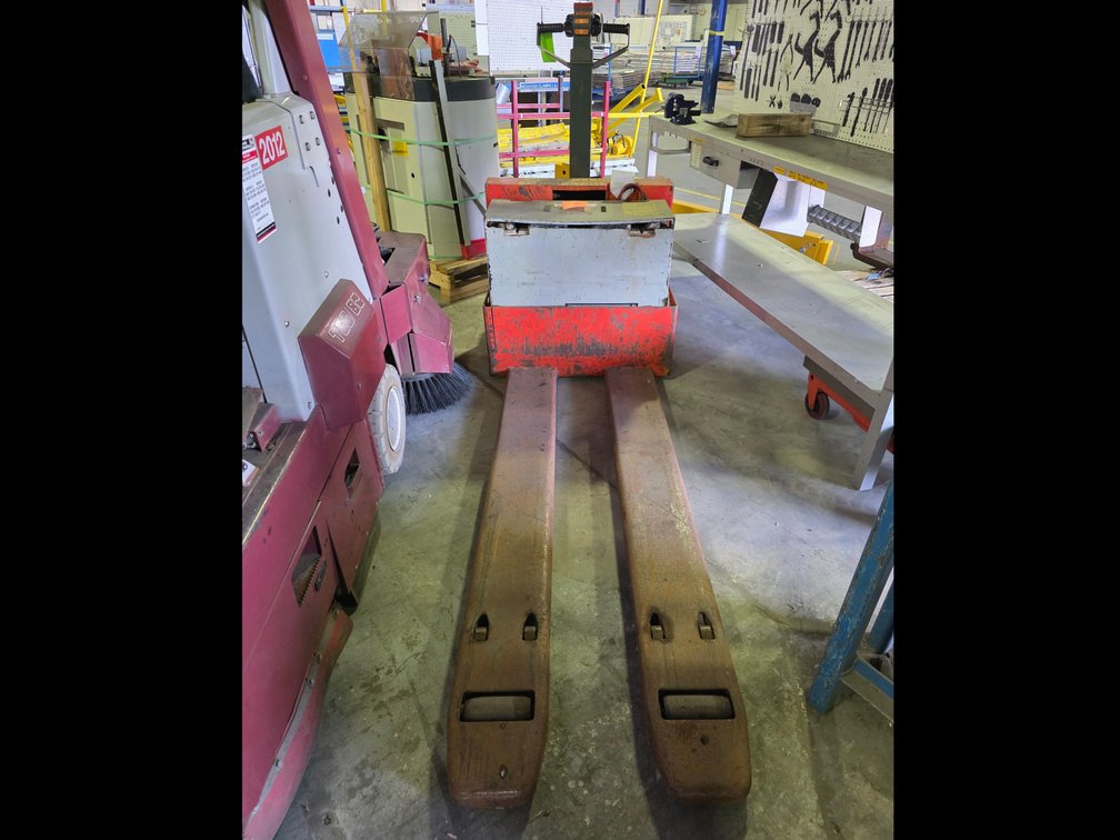 Prime Mover Electric Pallet Jack.