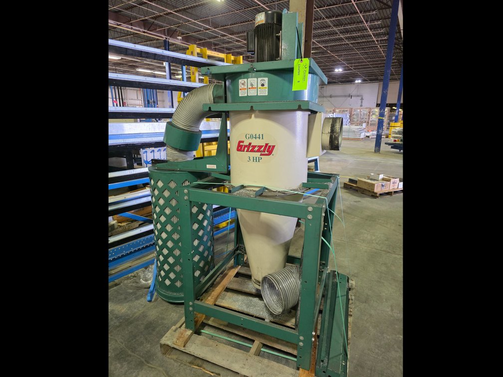 Grizzly G0441, 3 HP Cyclone Dust Collector.