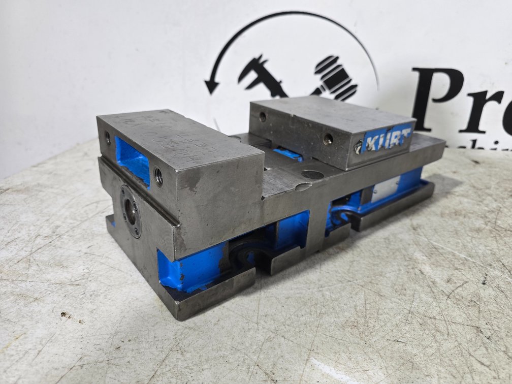 Kurt 3600V 6" Precision Machine Vise.