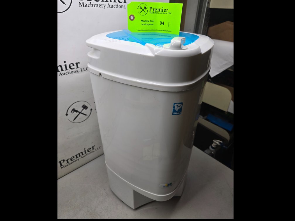 Ninja Model: IPX4, Laundry Spin Dryer. 