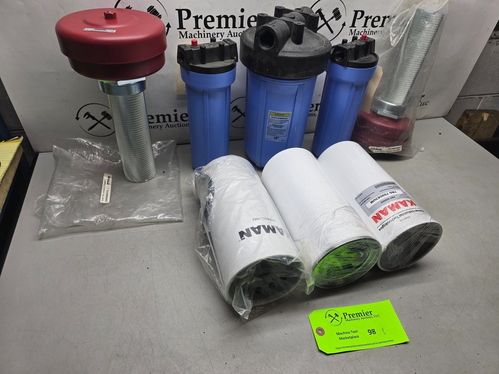 (3) Saman oil filters with (3) Filter Housings and (2) Hydac Filters with Breather. 