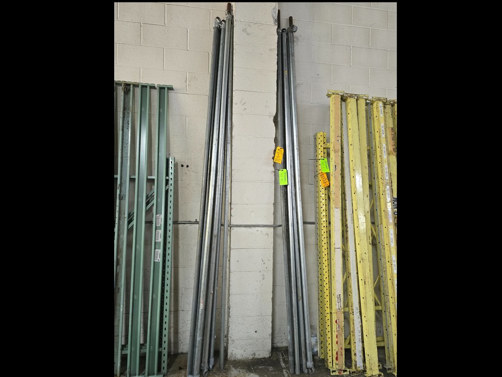 Assorted Fence Piping 1.5 " + 1.75" x 120"