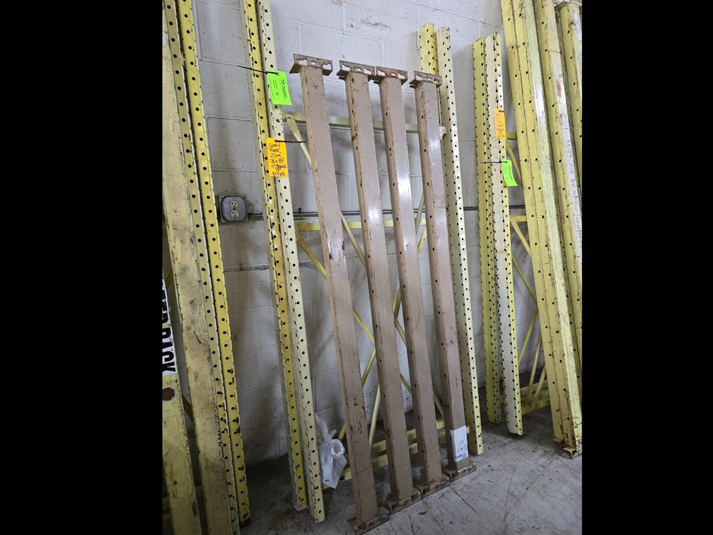 (1) Section Speed Rack Pallet Racking