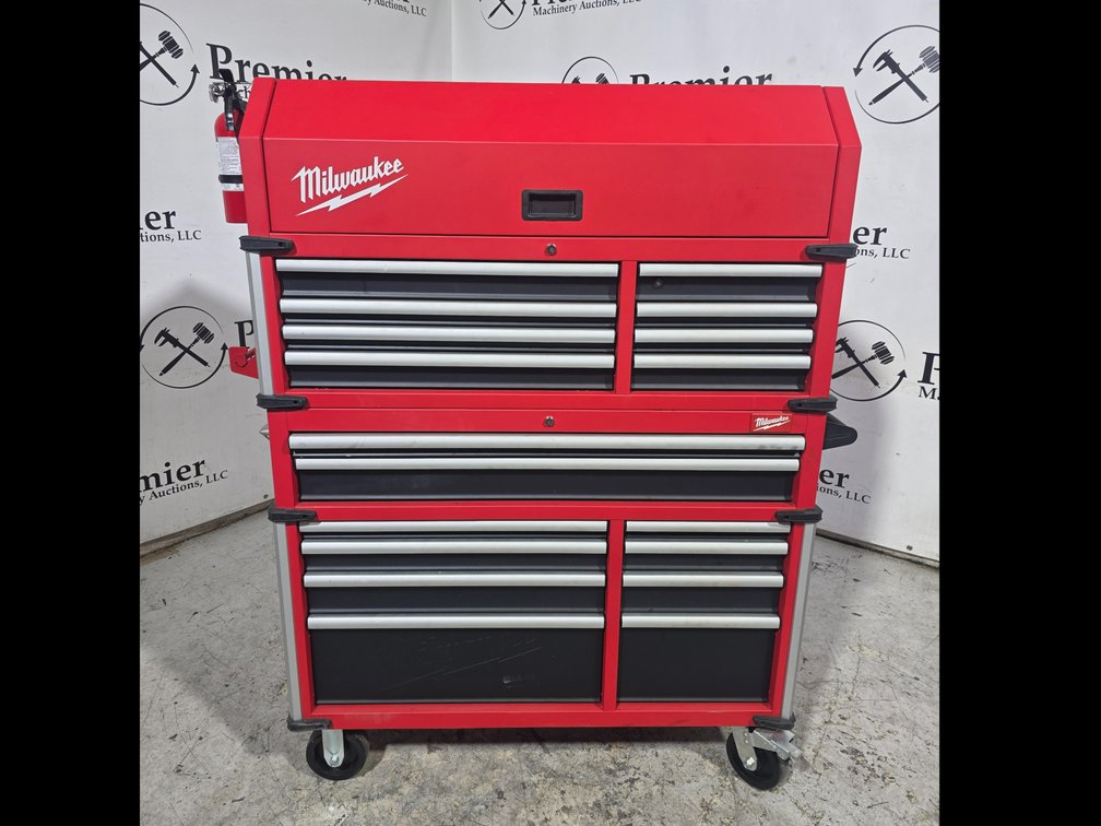 Milwaukee Stacked Tool Box Set