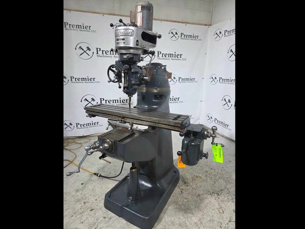 Bridgeport Round Ram Milling Machine.
