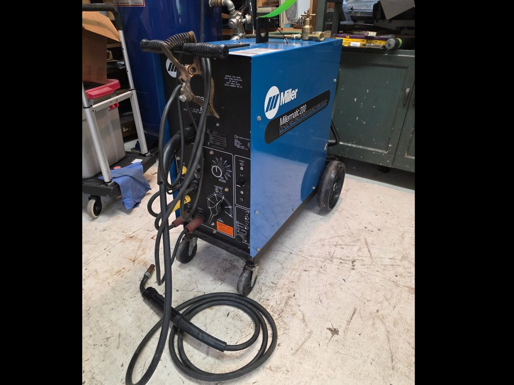 Miller Millermatic 200 CV-DC Arc Welding Power Source/Wire Welder.