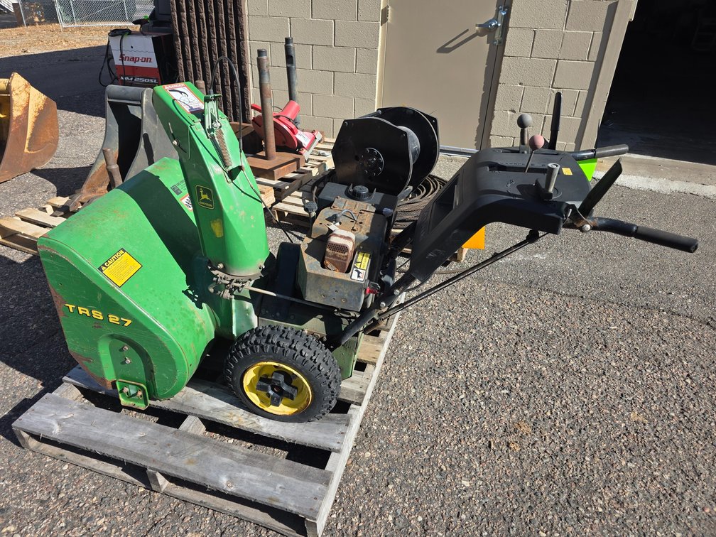 John Deere TRS 27 Snowblower.