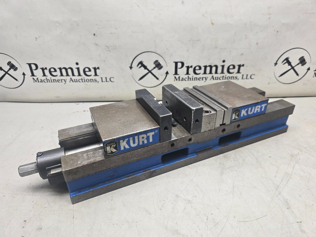 Kurt Model DL430 4" Double Lock Vise