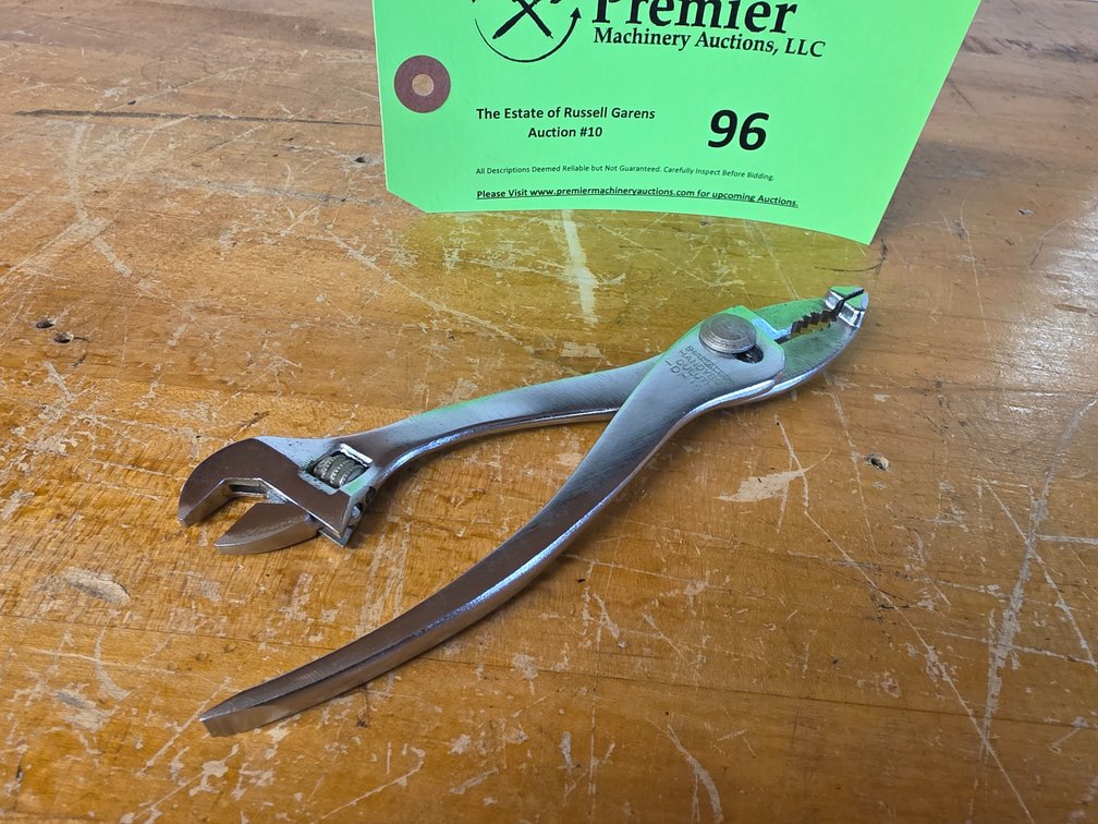 Diamond Tool Co. "Handy boy DH15" Combination Tool. 