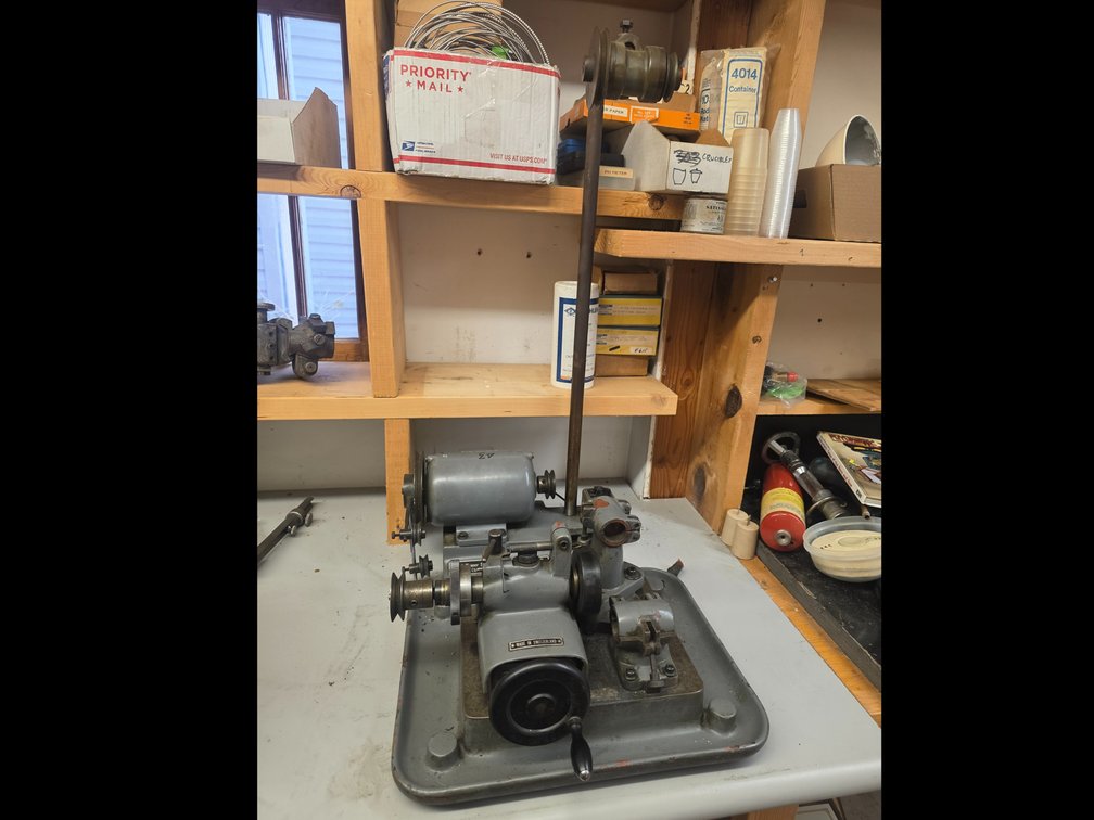 Henri Hauser S.A. Grinding Machine.