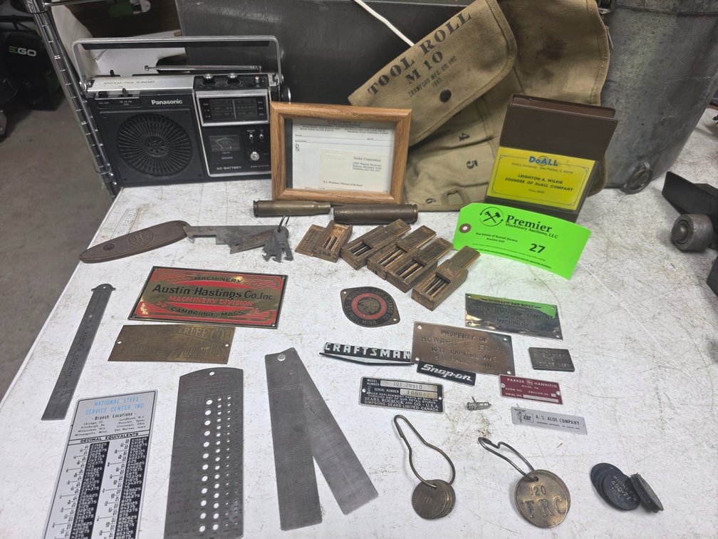 Unique Knick-Knacks.