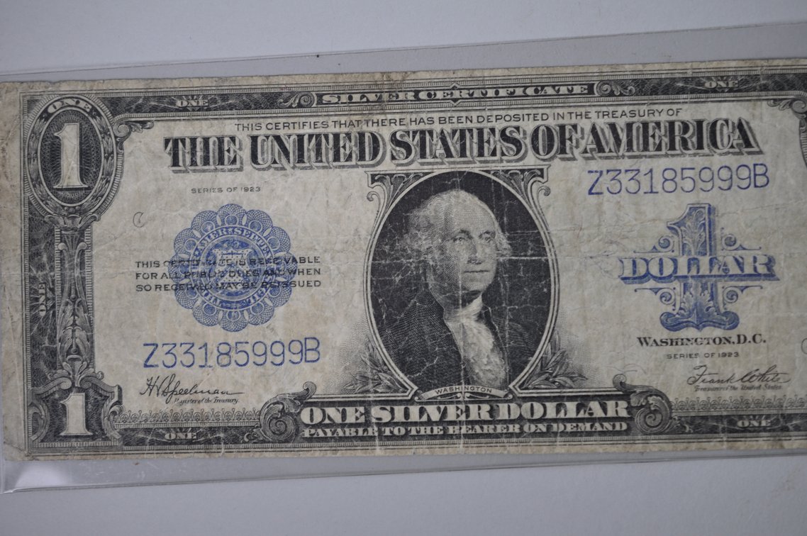 1914 Five Dollar and 1923 One Dollar Blue Seal Notes, photo 13 of 18