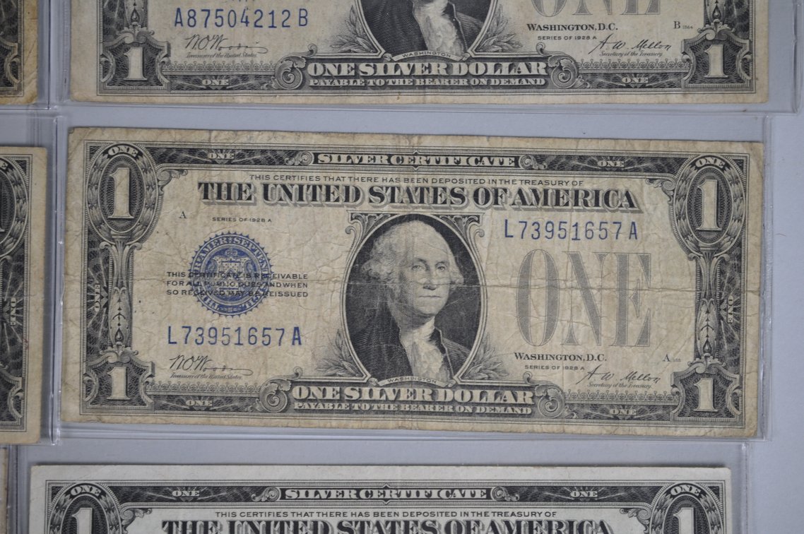 1928 One Dollar Blue Silver Certificate & 1935 Brown Hawaii, photo 6 of 15