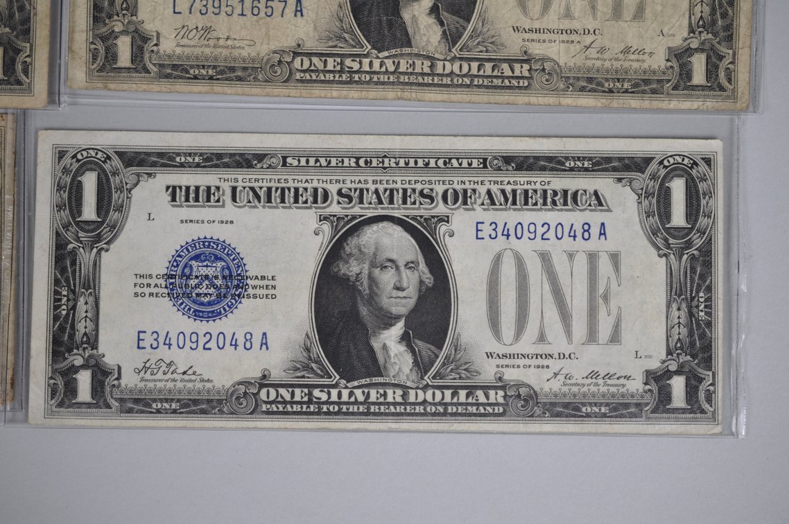 1928 One Dollar Blue Silver Certificate & 1935 Brown Hawaii, photo 7 of 15