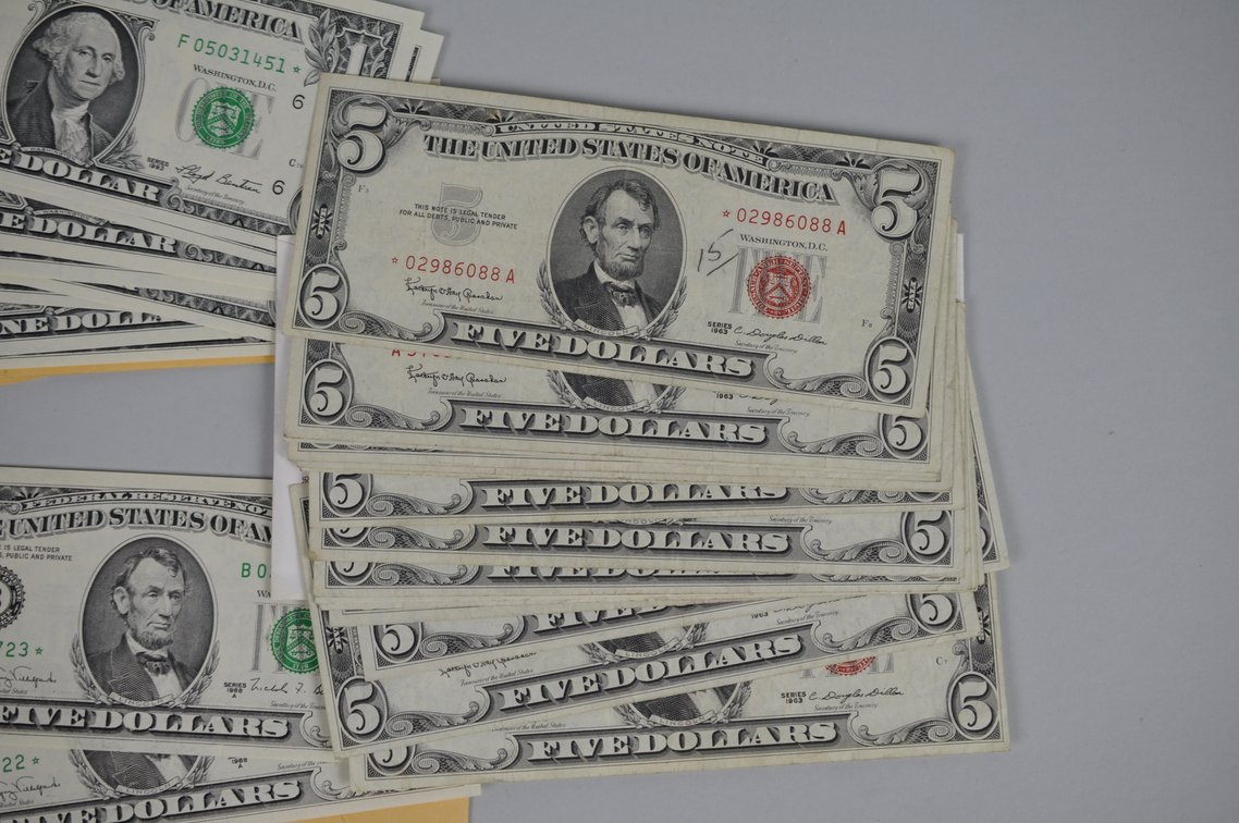$1/$5 Star Notes & Concurrent Serial Numbers, photo 2 of 20