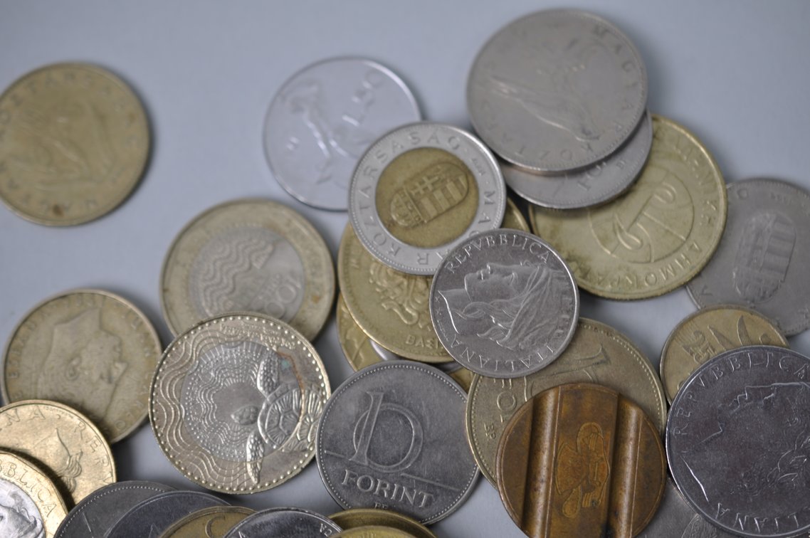 Assorted Coins, Tokens & 1962–63 Unc. Sets, photo 14 of 19