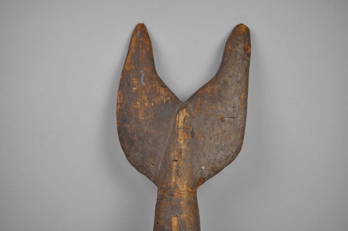 Papua New Guinea Sepik River Suspension Hook, photo 2 of 13