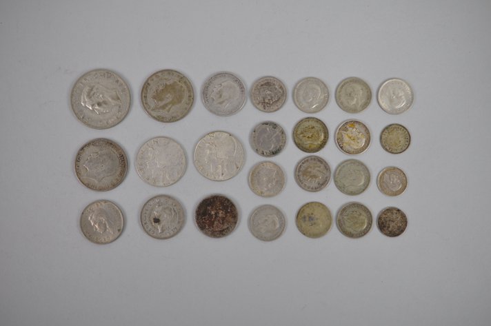 World Coins Pence and Shillings