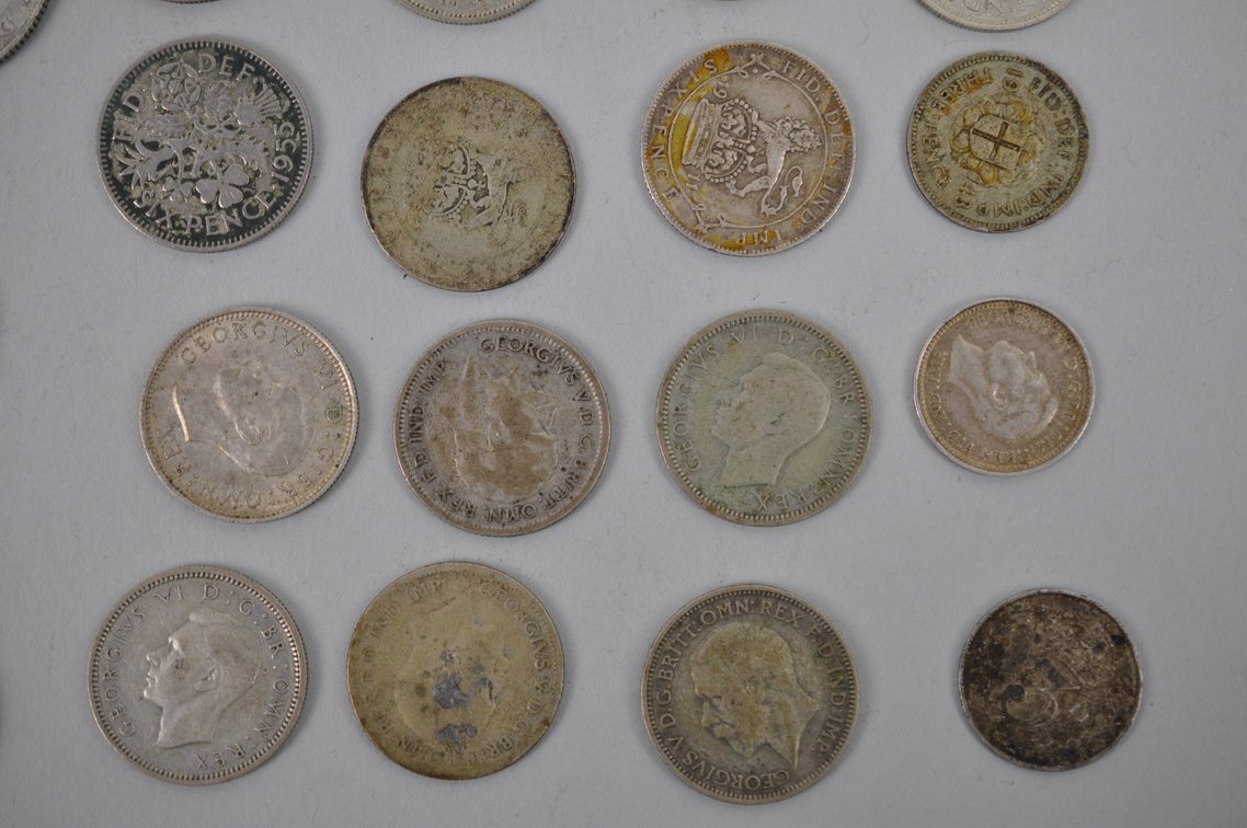 World Coins Pence and Shillings, photo 6 of 6