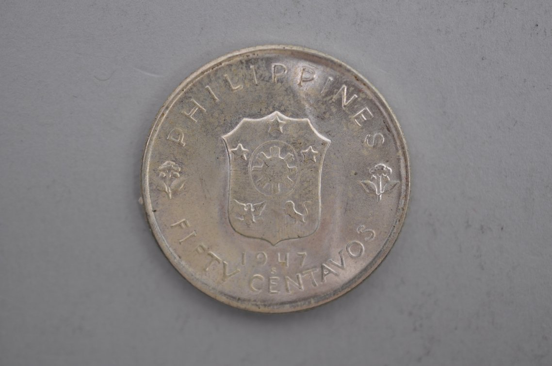 Assorted World Coins, photo 11 of 11