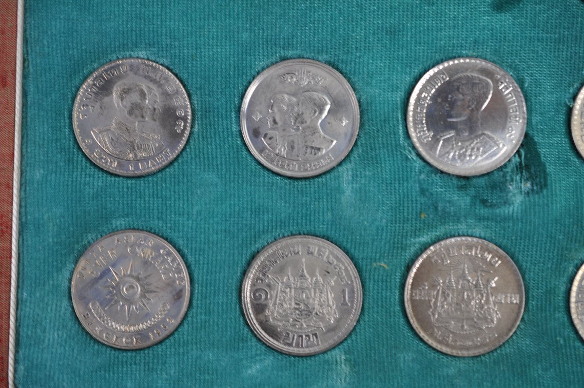 Royal Thai Mint Vintage Coinage Set, photo 4 of 8