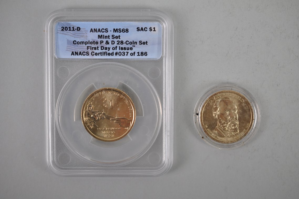 Collection of Modern Gold Colored Dollar Coins Mint Sets and Graded, photo 2 of 16
