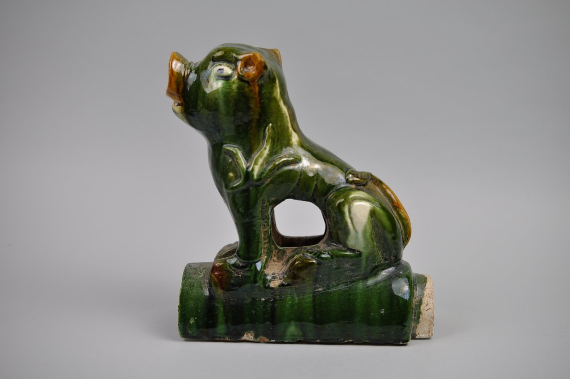 Chinese Sancai Glazed Pig Foo/Qilin Dog 20th Century Roof Tile, photo 8 of 13