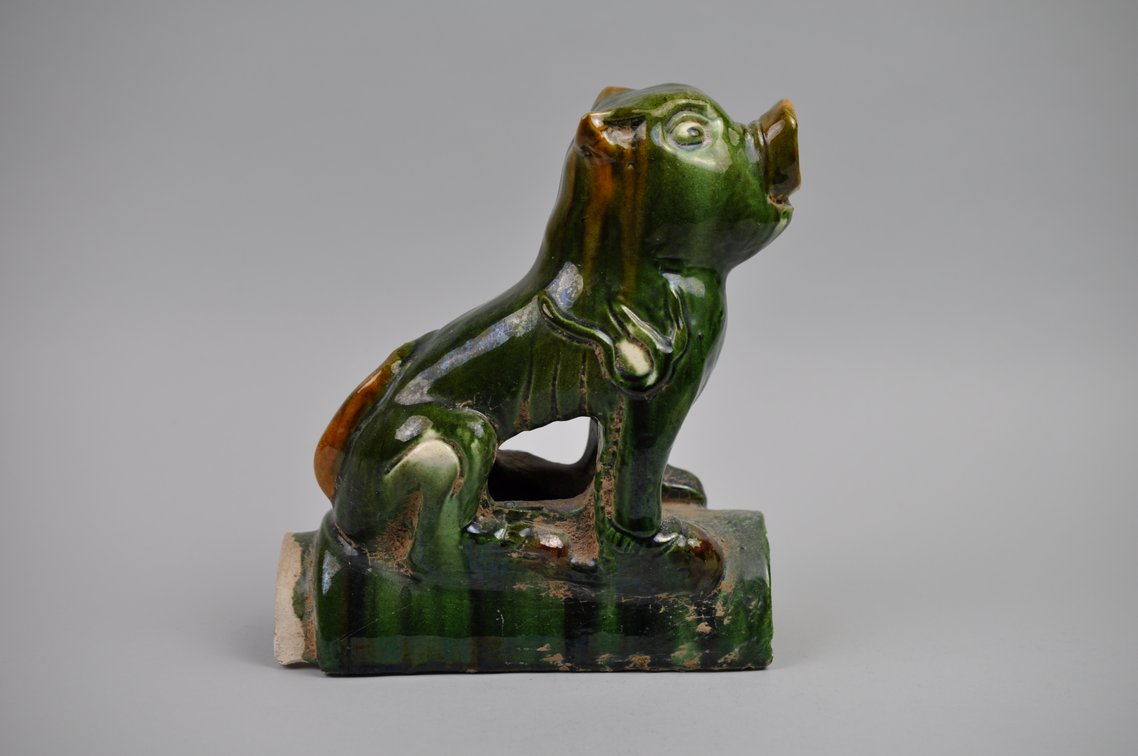 Chinese Sancai Glazed Pig Foo/Qilin Dog 20th Century Roof Tile, photo 3 of 13