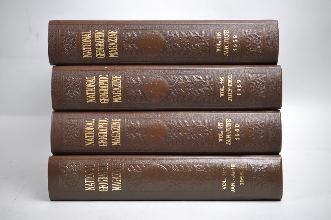 Vol. 111-118 National Geographic 1957-1960 Brown Leather Bound, photo 3 of 11