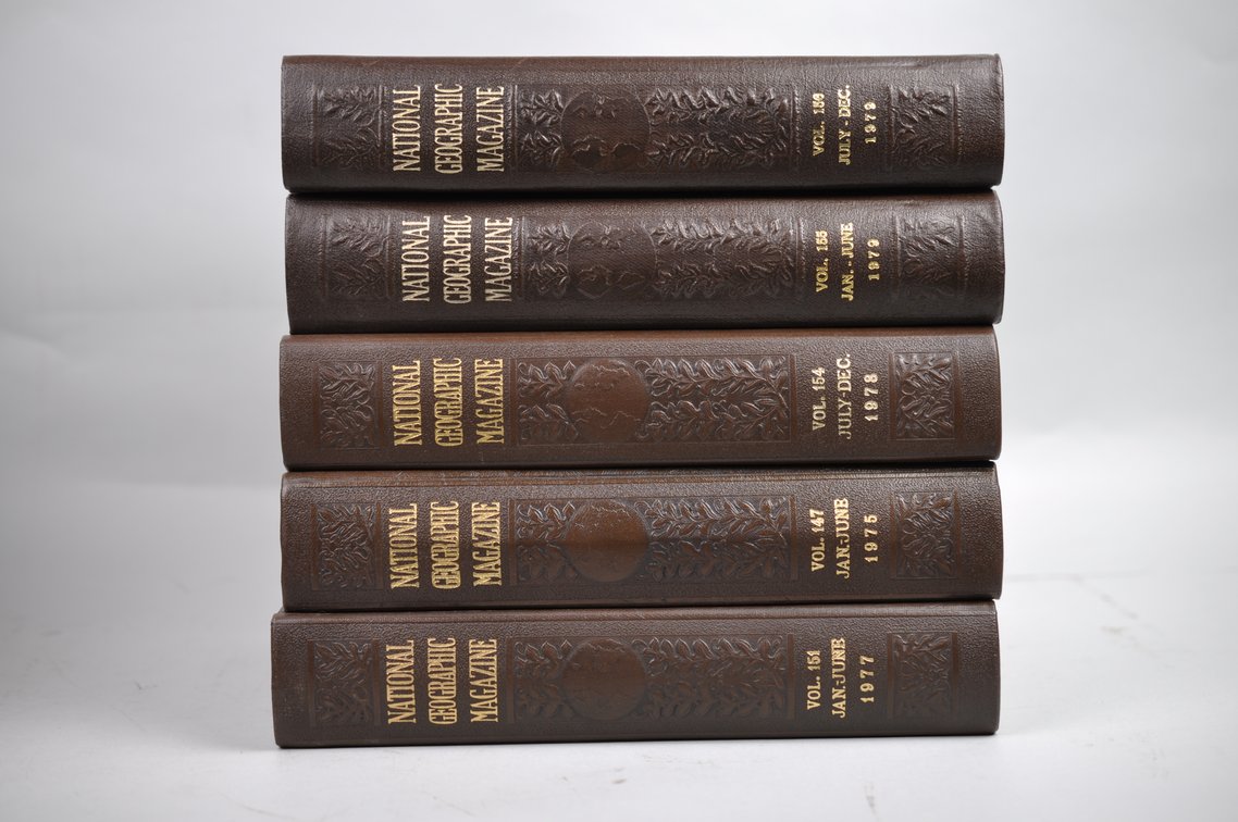 Vol. 147-156 National Geographic 1975-1979 Brown Leather Bound, photo 3 of 7
