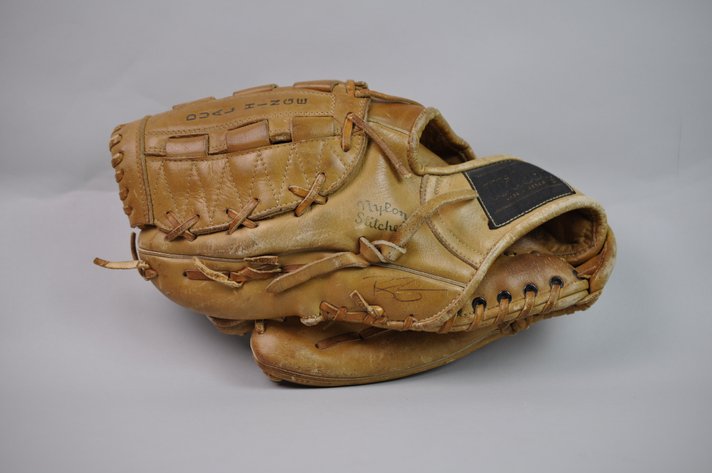 Ryan Zimmerman Signed Baseball Glove