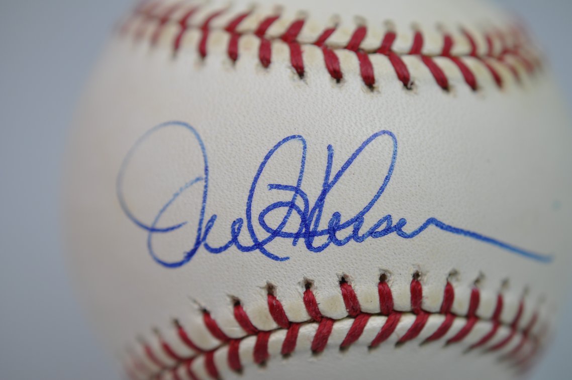 HOF Orel Hershiser Signed Baseball, photo 2 of 9