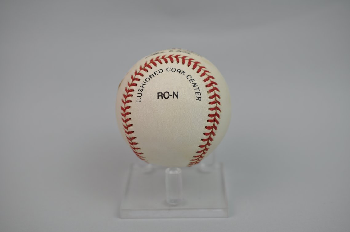 Barry Bonds Signed Ball in Blue Ink, photo 6 of 9