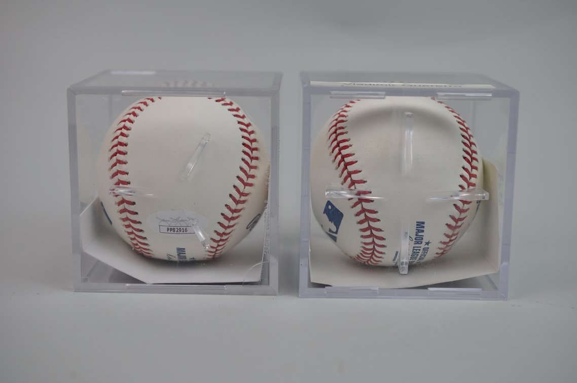 Baseballs Signed by Vladimir Guererro & Son, photo 6 of 7
