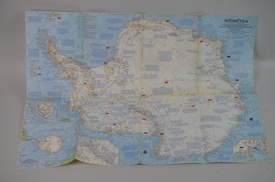 National Geographic Collection of 100 Maps & Atlas Books, photo 8 of 10