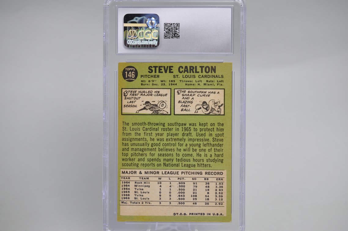 Graded Rickey Henderson & Steve Carlton Cards, photo 8 of 8