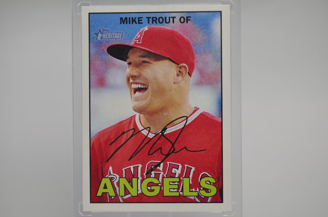 Trout and Harper Baseball Cards, photo 3 of 7
