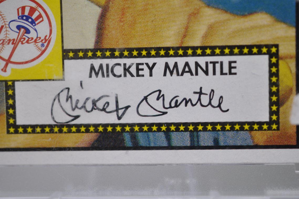 Mickey Mantle Baseball Card Assortment (Reprint), photo 3 of 7