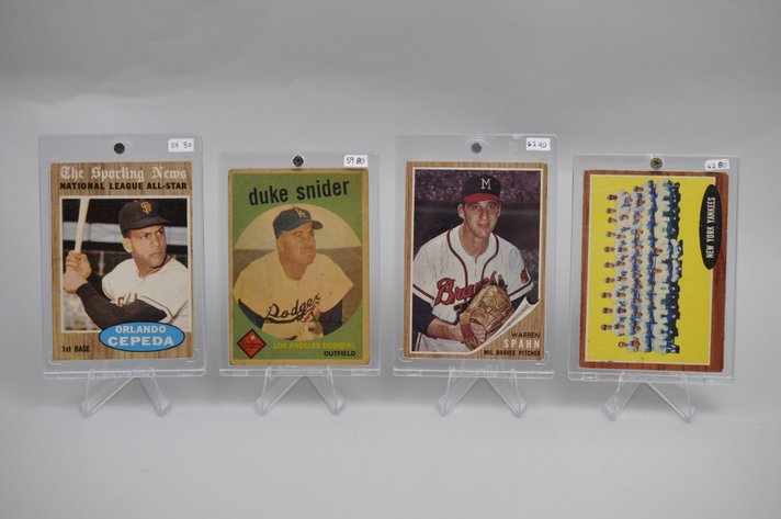 1959 and 1962 Baseball Card Collection