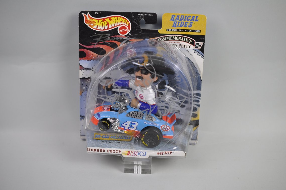 NASCAR Collection with Signed Driver Photos & Hats, photo 30 of 41