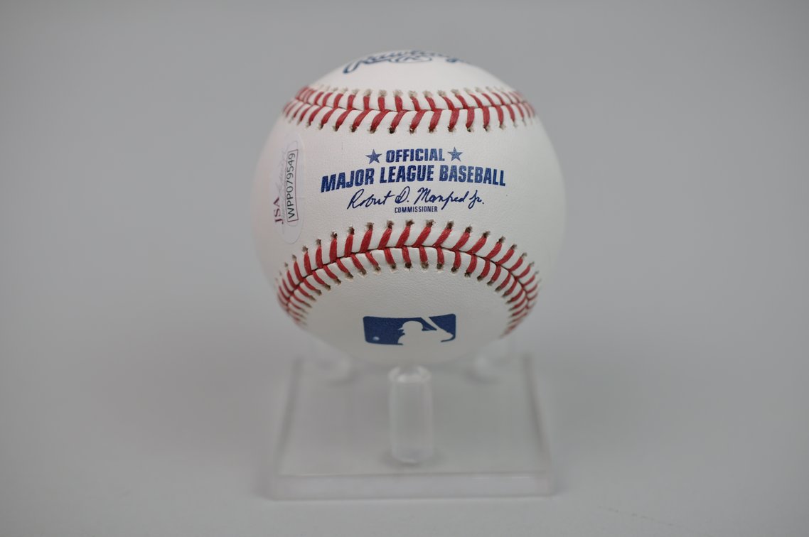 Pete Rose Inscribed Baseball, photo 4 of 9