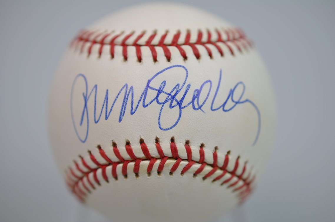 Ryne Sandberg Signed Baseball, photo 2 of 9