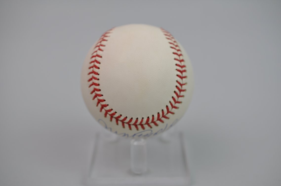Ryne Sandberg Signed Baseball, photo 5 of 9