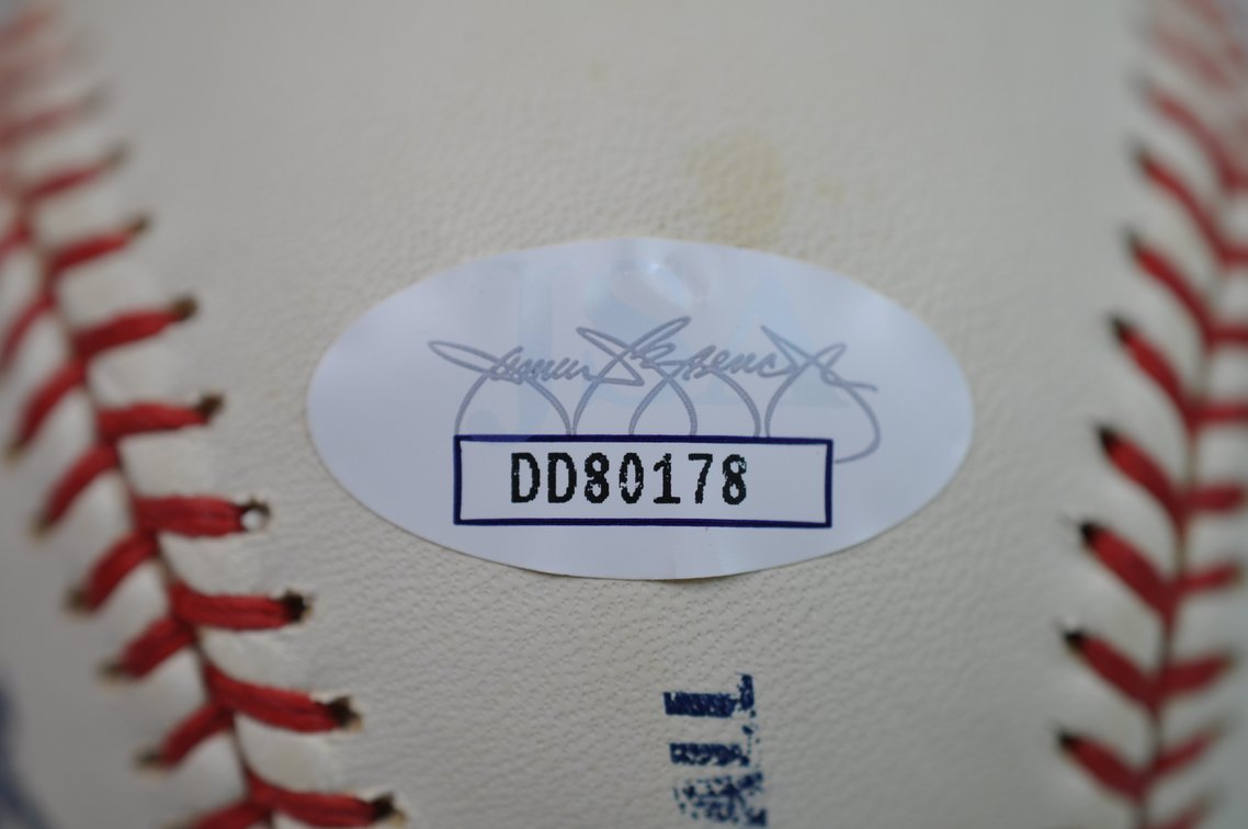 Ryne Sandberg Signed Baseball, photo 3 of 9
