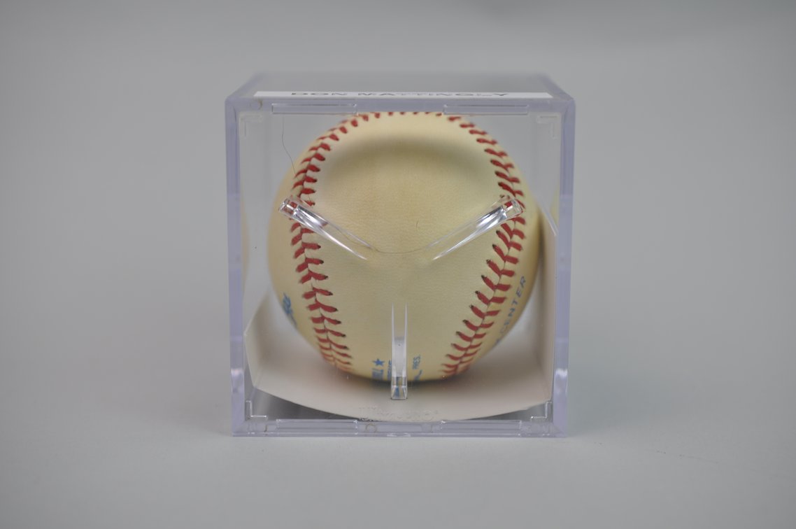 Baseball Signed by HOF Don Mattingly, photo 6 of 8
