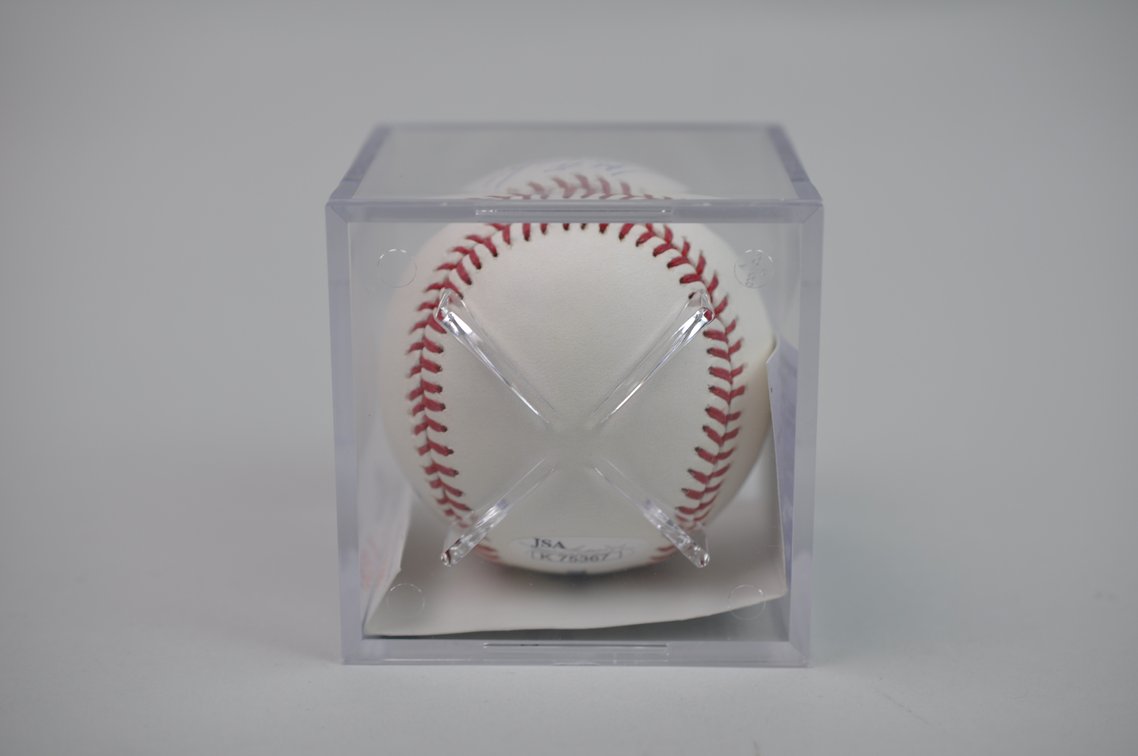 José Abreu Inscribed Baseball, photo 7 of 8