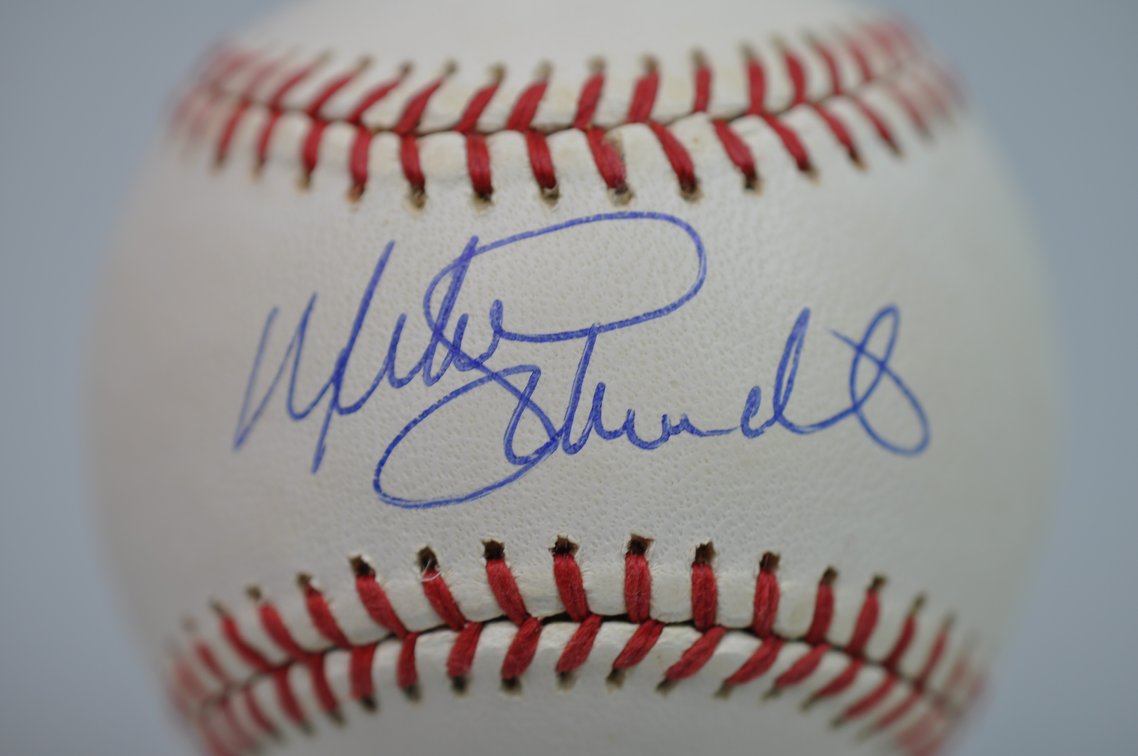HOF Mike Schmidt Signed Ball (Blue Ink), photo 2 of 9