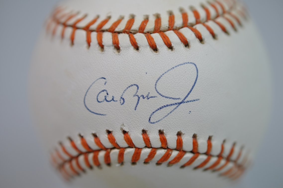 HOF Cal Ripken Jr. Signed #8 Ball & Book, photo 3 of 13