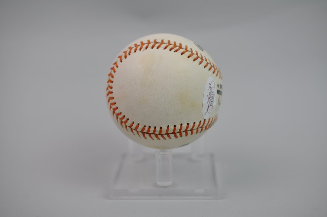 HOF Cal Ripken Jr. Signed #8 Ball & Book, photo 8 of 13