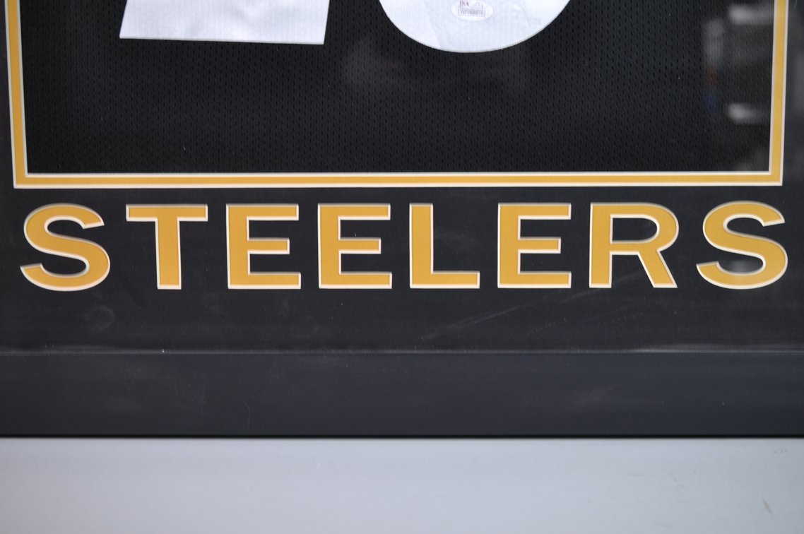 Signed and Framed Steelers Jersey, Le'Veon Bell, photo 10 of 11
